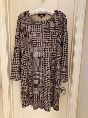 Navy and Beige Patchwork Houndstooth Long Sleeve Dress